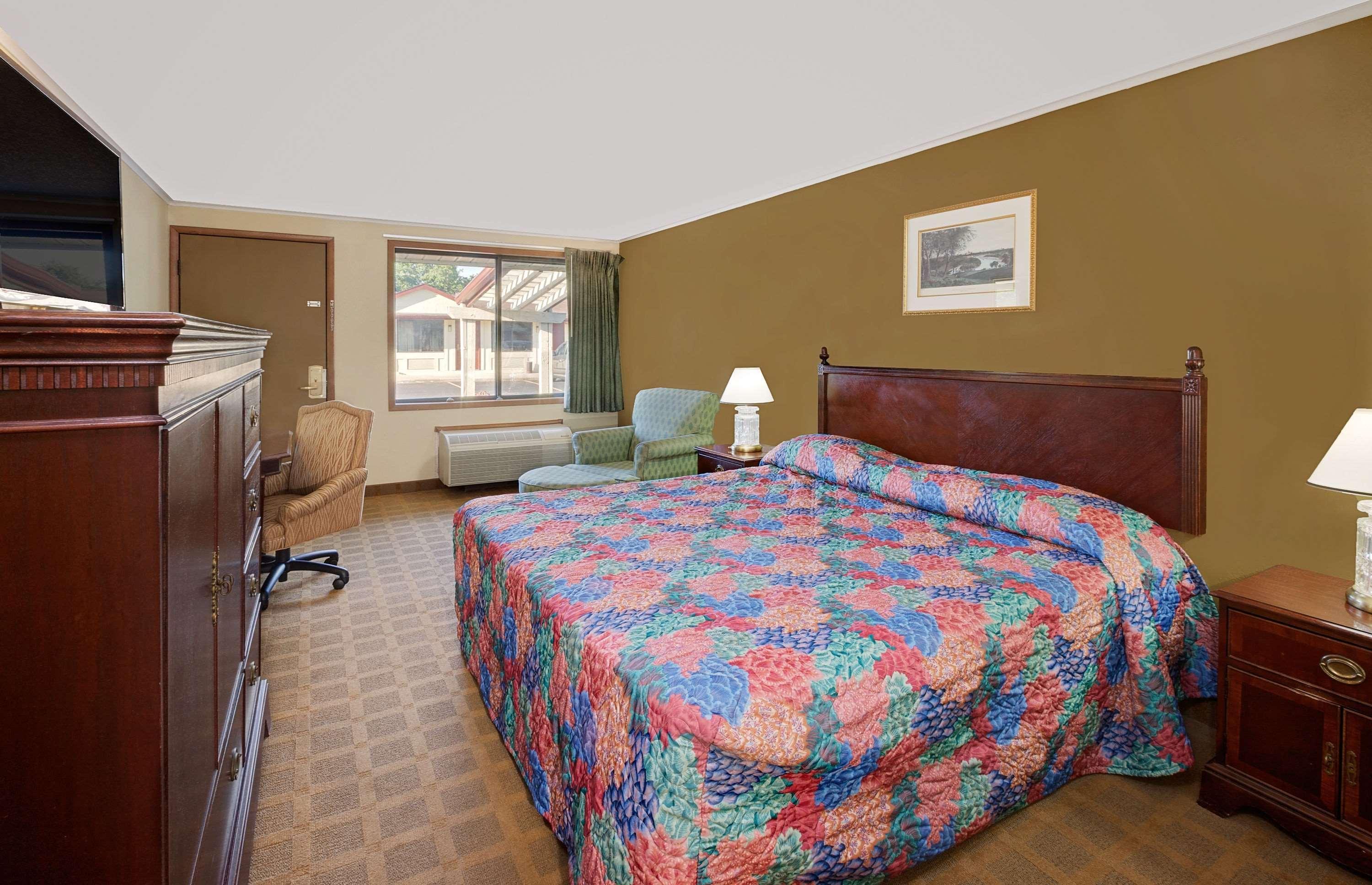 Knights Inn Bridgeport Frankenmuth Экстерьер фото
