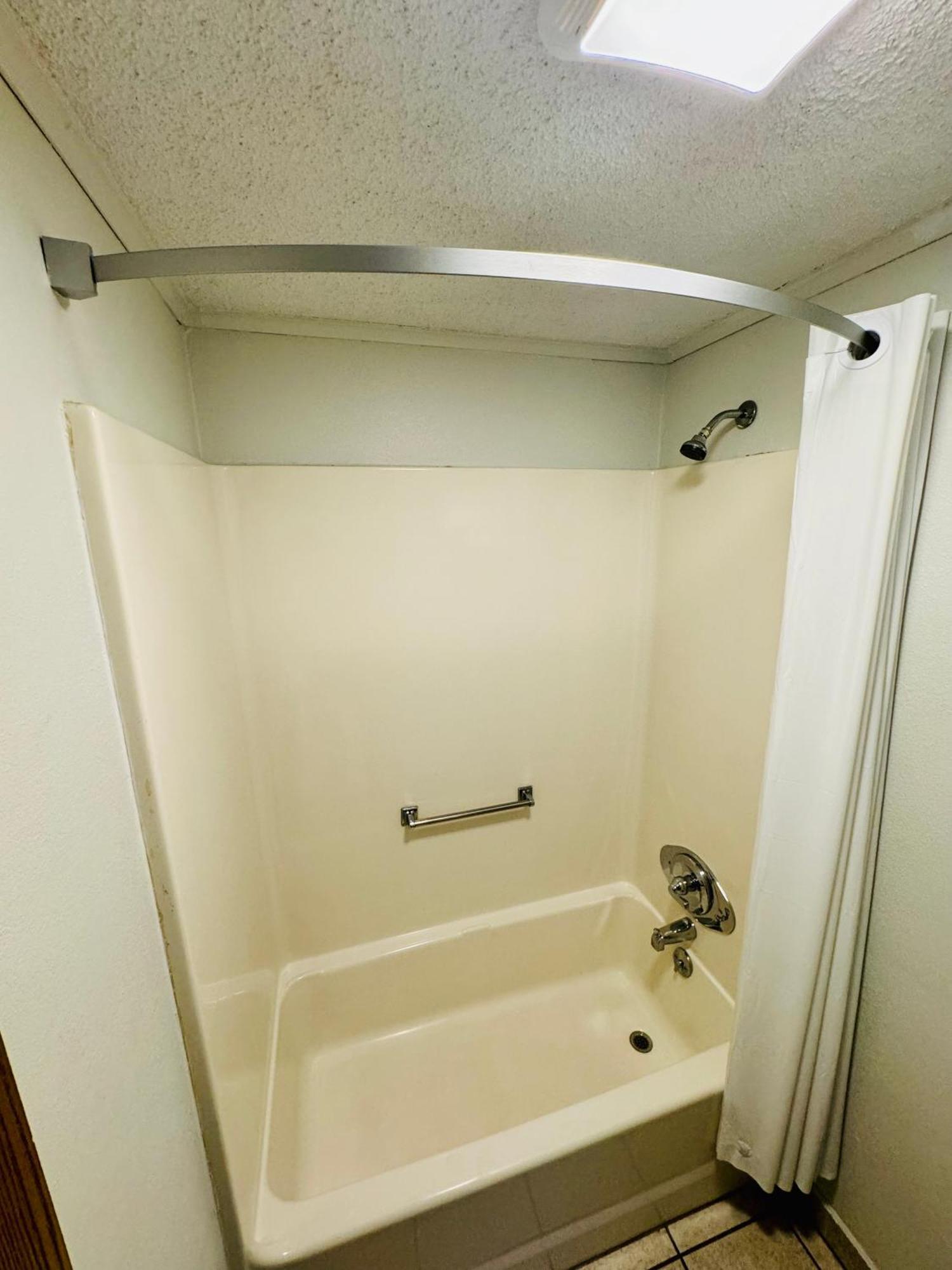 Knights Inn Bridgeport Frankenmuth Экстерьер фото
