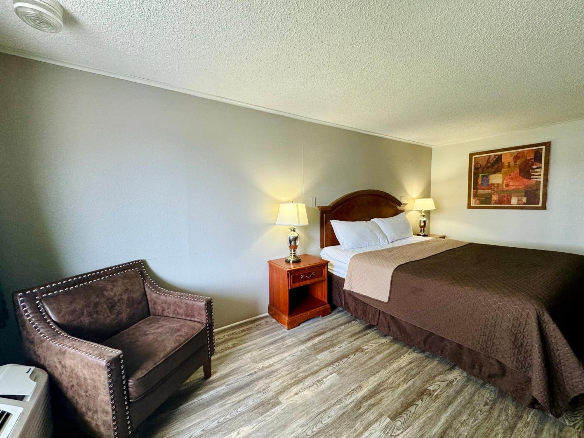 Knights Inn Bridgeport Frankenmuth Экстерьер фото