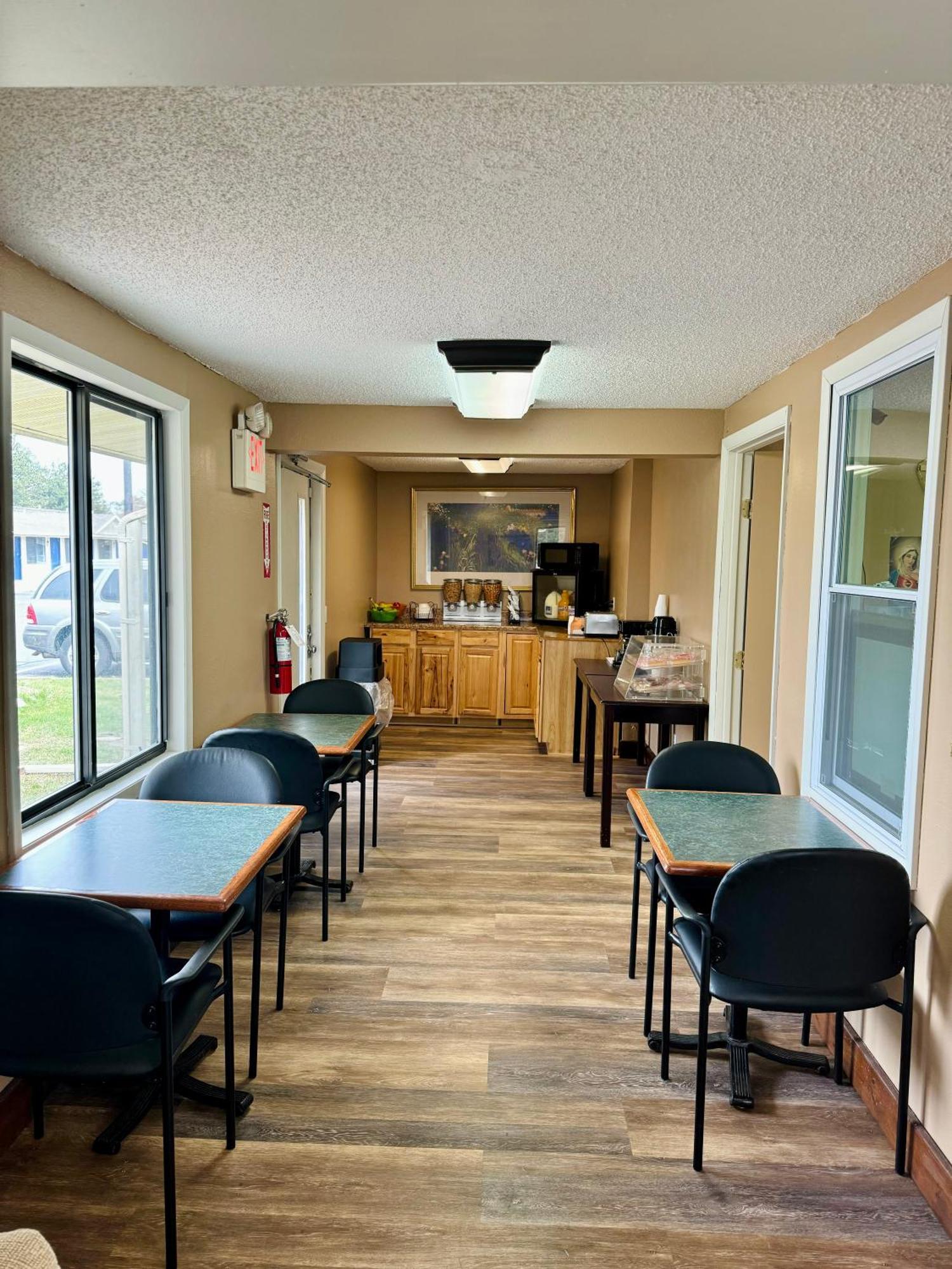 Knights Inn Bridgeport Frankenmuth Экстерьер фото