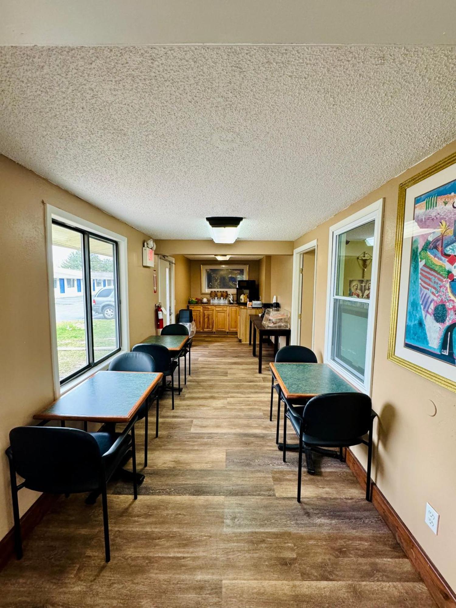 Knights Inn Bridgeport Frankenmuth Экстерьер фото